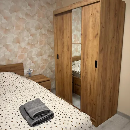 Ema Artistic House Pensiune