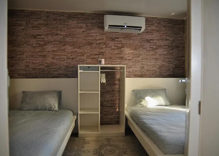 Ema Artistic House *